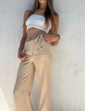 Load image into Gallery viewer, Vintage Gucci Tom Ford Silk Pants
