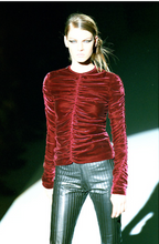 Load image into Gallery viewer, F/W 1999 Gucci Tom Ford Red Velvet Ruched Top
